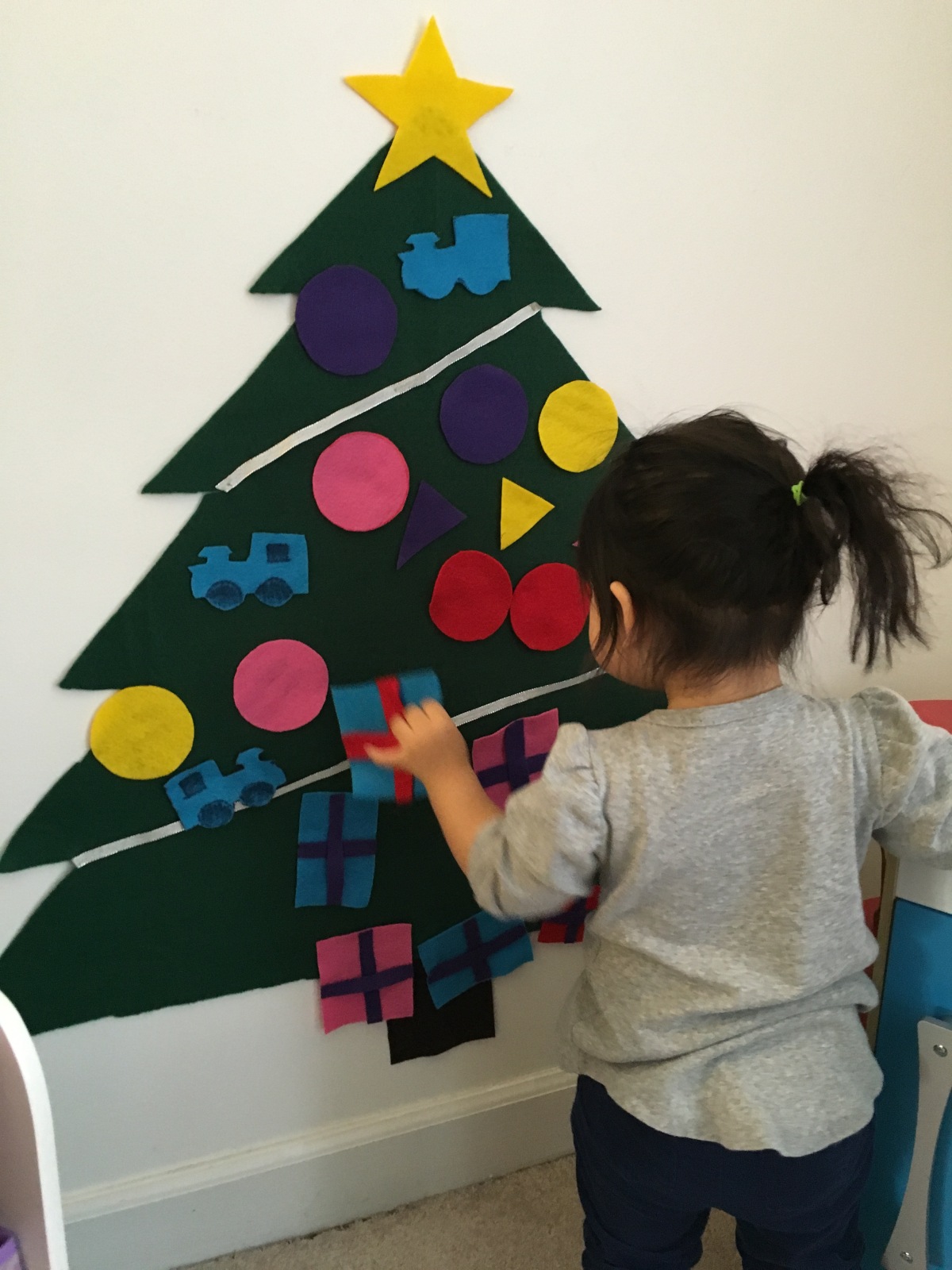 DIY Felt Christmas Tree for Toddlers
